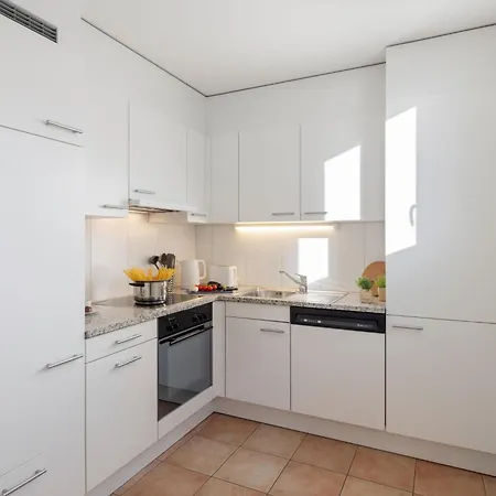 Torre Tessuti By Interhome Локарно