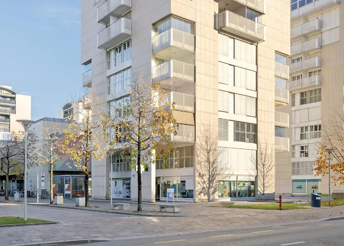 Torre Tessuti By Interhome Lägenhet Locarno